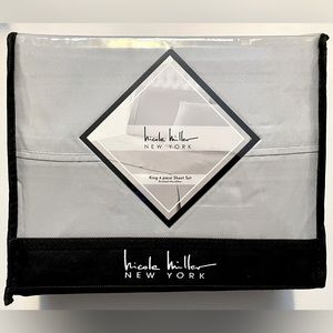 NWT Nicole Miller New York King 4 Piece Sheet Set